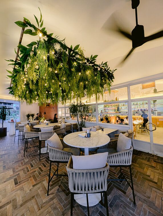Angie's Oyster Bar & Grill - Singapore Insiders -6