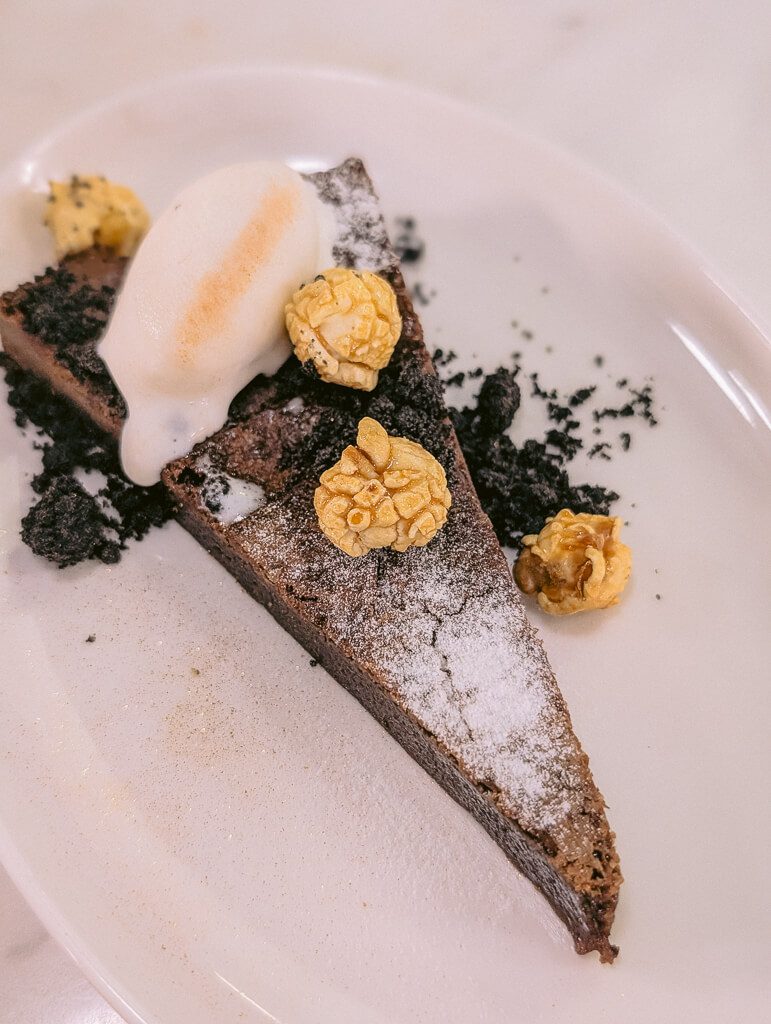 Market Bistro - Singapore Insiders 2024
