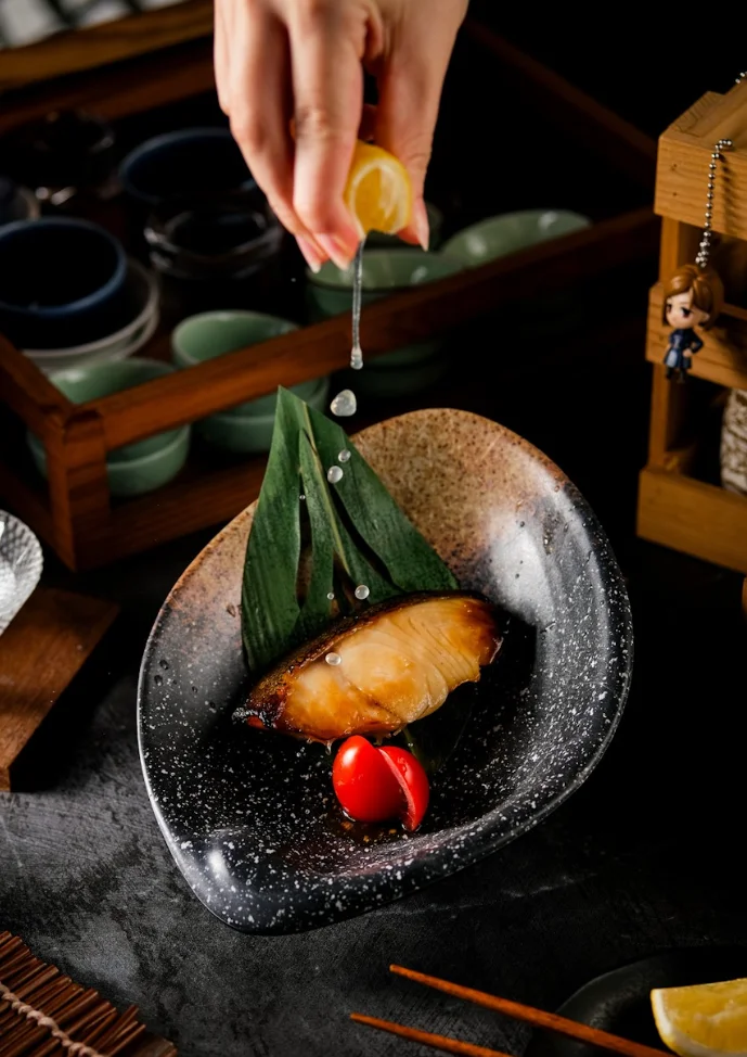Ring in the Festivities with Shukuu Izakaya’s One-of-a-Kind Yu Sheng and Seasonal Singapore