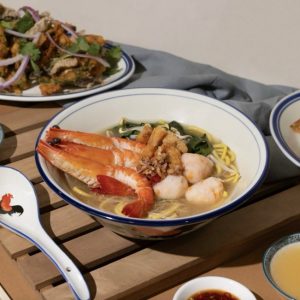 Tanglin Cookhouse x da dong prawn noodles - Singapore Insiders 2025