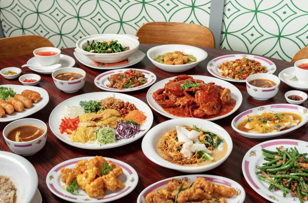 Lo Hey Launches New À La Carte Seafood Buffet at Holland Singapore