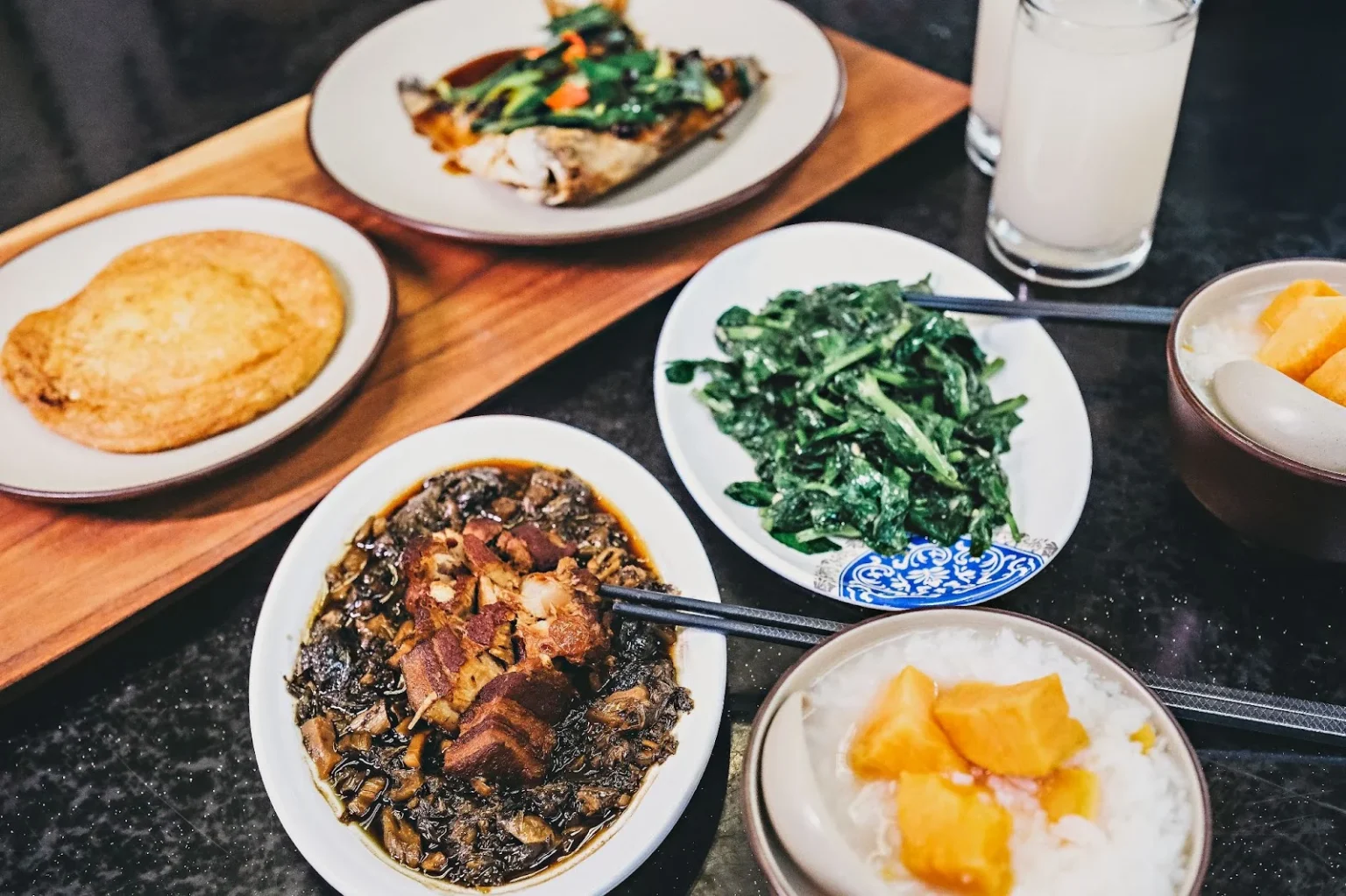 Supper Plans? 120 Zi-Char Dishes & a New Claypot Singapore